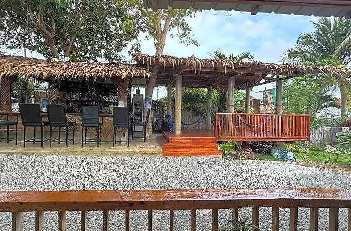 酒店 The Backyard